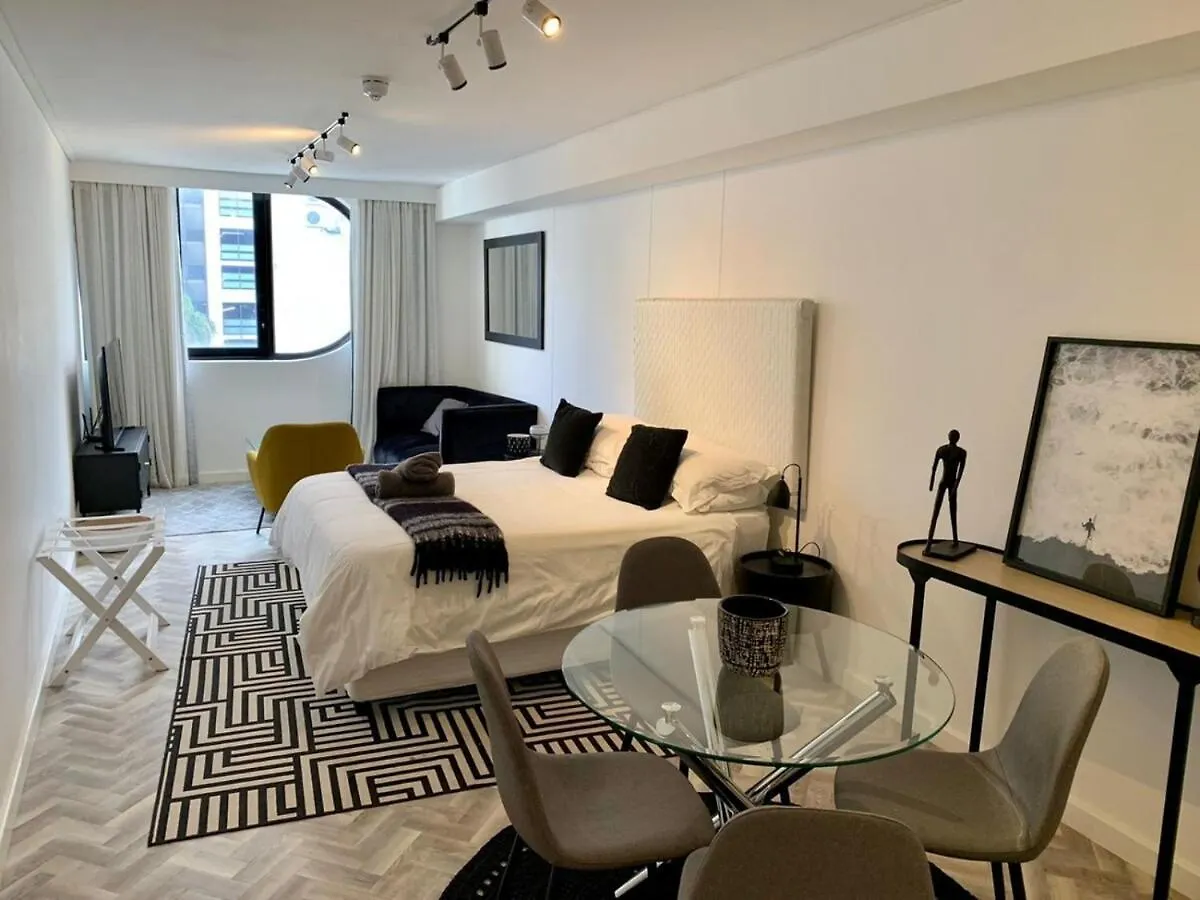 Upper City Central Large Sunny Studio Cape Town 0*,  South Africa